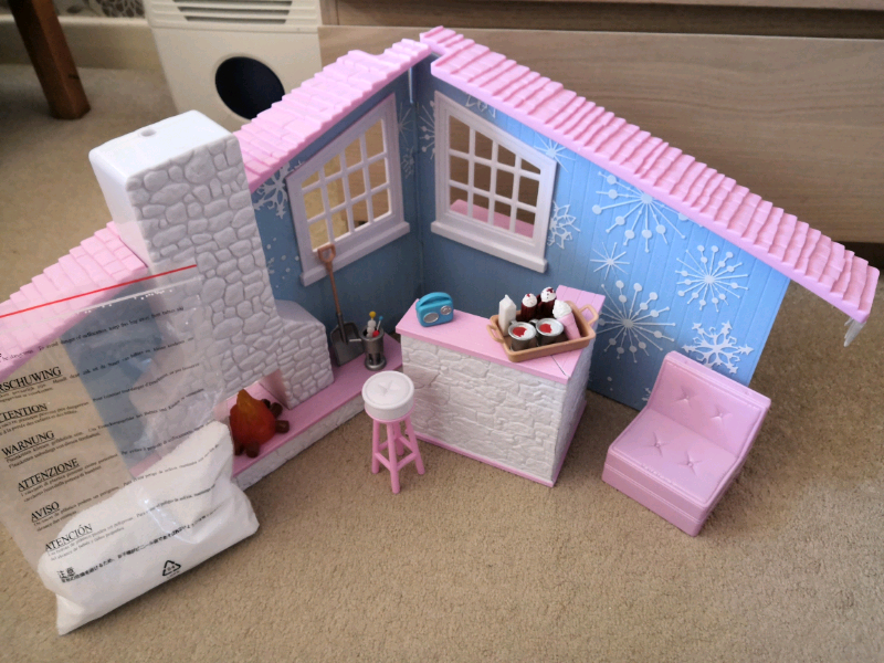 bratz snow lodge